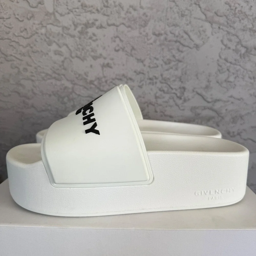 Givenchy Platform Pool Slide‎ Sandals Womens 41 White Rubber Resortwear